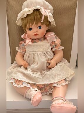1989 Hamilton Collection Porcelain Artist Doll 18" Connie Walser Derek JESSICA